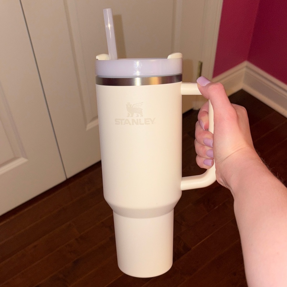 Stanley Cup Cream/White 40oz Tumbler with Handle